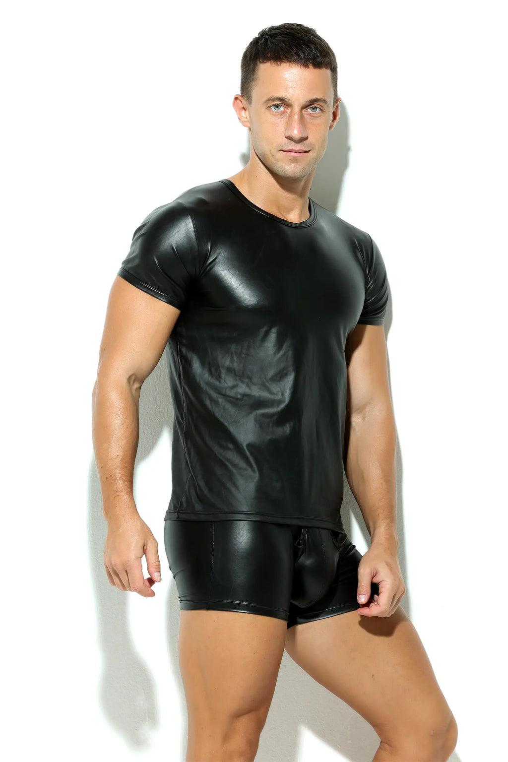 Herren T-Shirt Leder Matt Latex Optik in Schwarz Kurzarm Stretch